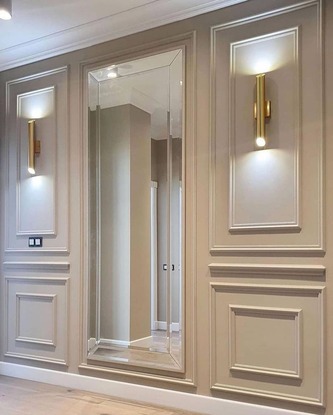 CHARCOAL MOULDINGS
